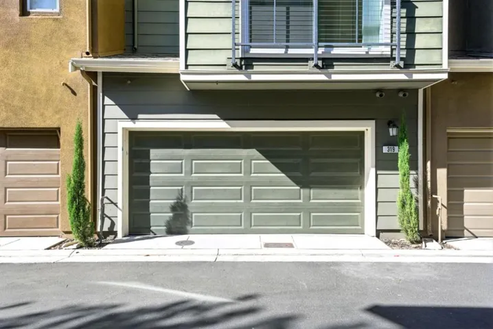 319 Charles Morris Terrace, Sunnyvale, California 94085