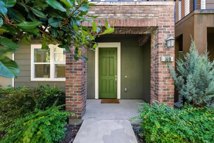 319 Charles Morris Terrace, Sunnyvale, California 94085
