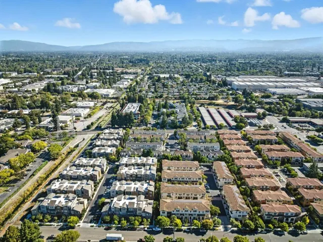 319 Charles Morris Terrace, Sunnyvale, California 94085