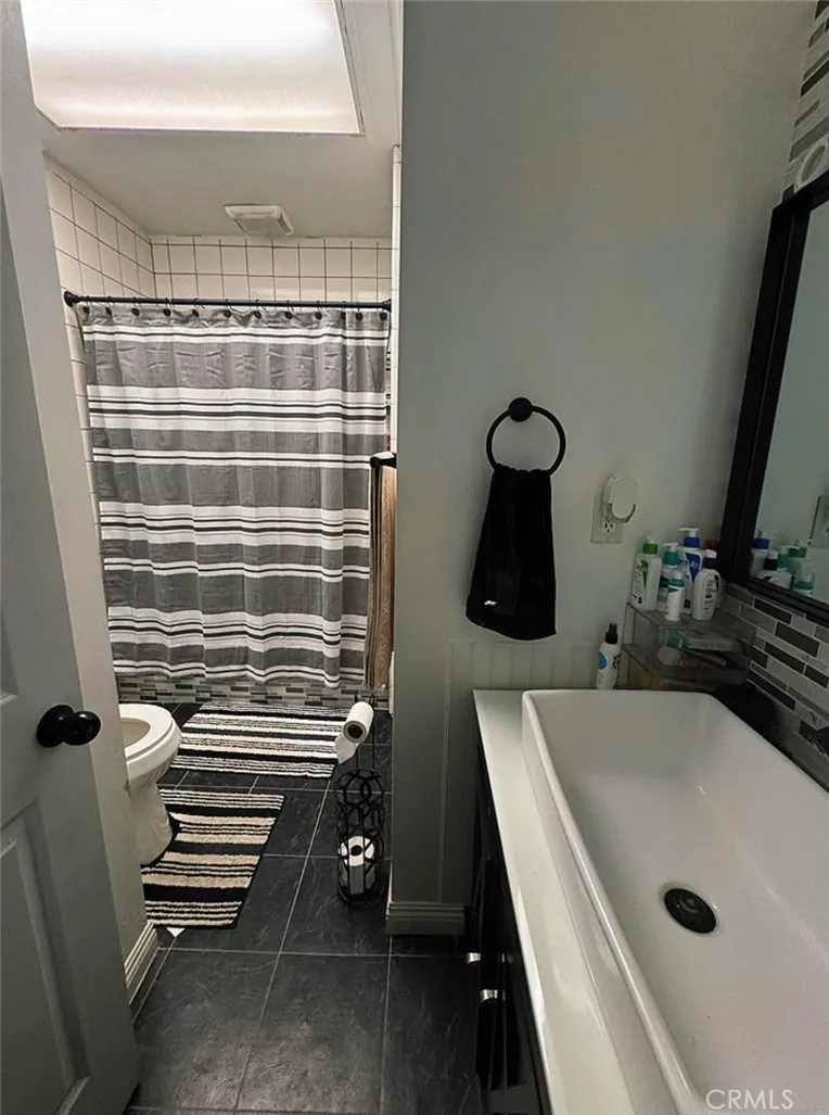 2748 N D Street, San Bernardino, California 92405 home-pic-2