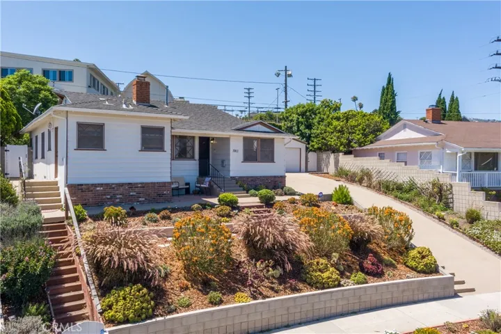 1911 Elanita Drive, San Pedro, California 90732