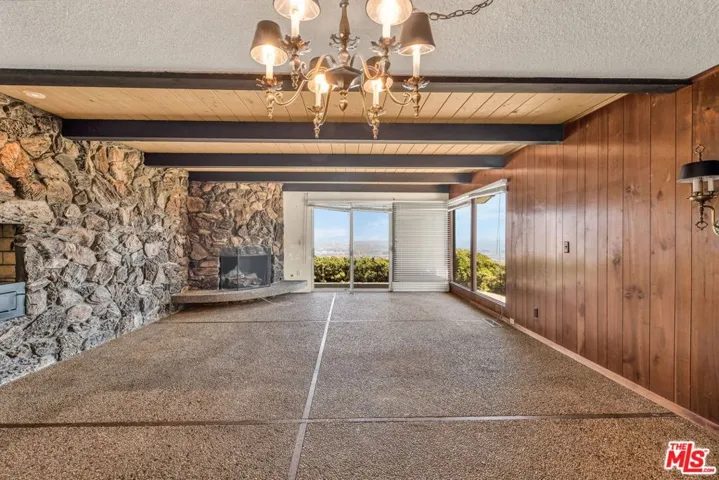 29857 Knoll View Drive, Rancho Palos Verdes, California 90275