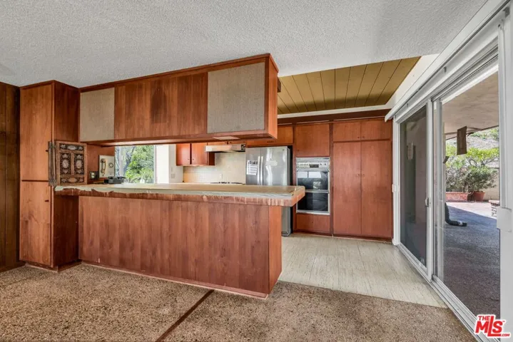 29857 Knoll View Drive, Rancho Palos Verdes, California 90275
