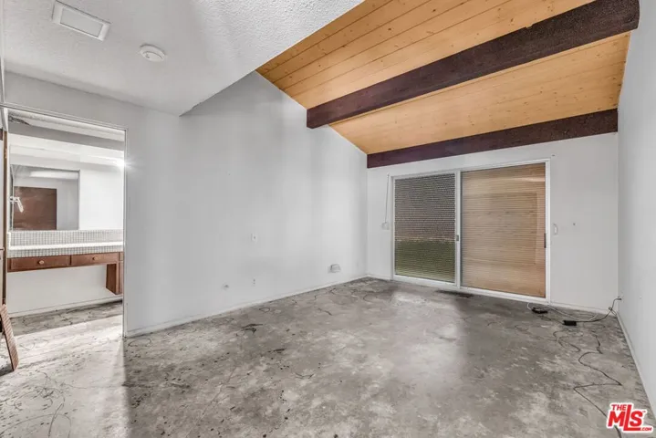 29857 Knoll View Drive, Rancho Palos Verdes, California 90275