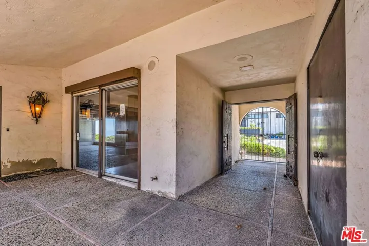 29857 Knoll View Drive, Rancho Palos Verdes, California 90275