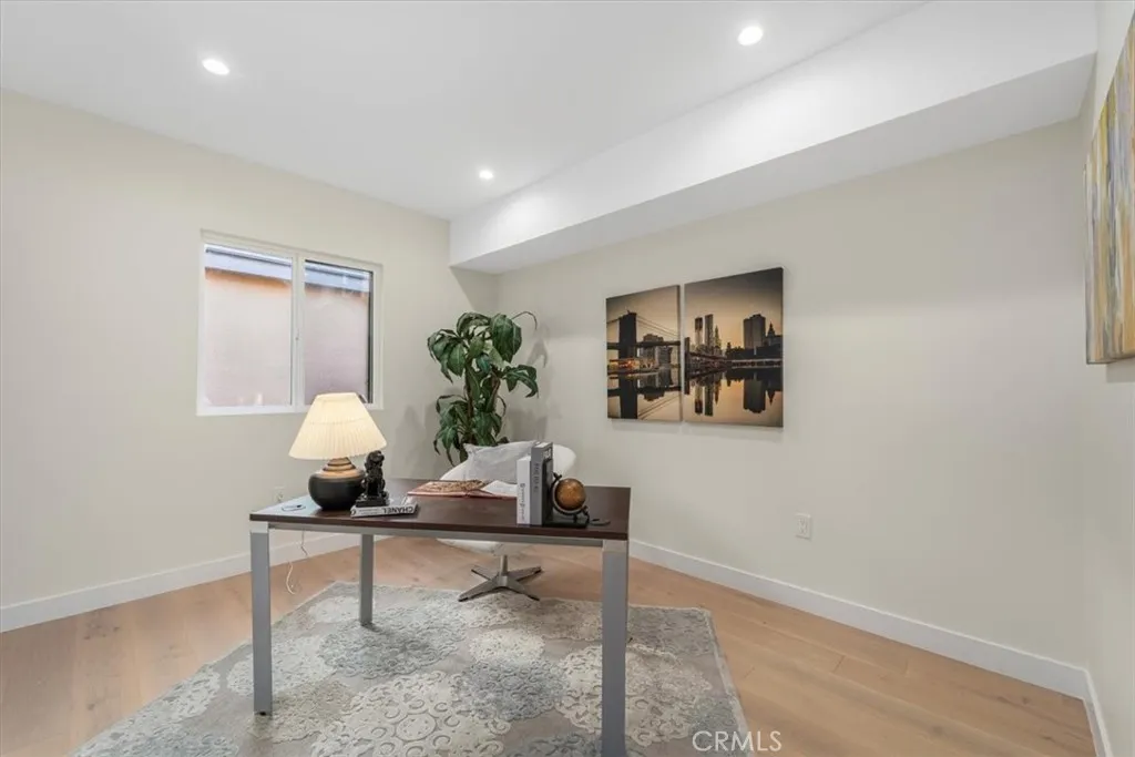 4854 Buchanan, Los Angeles, California 90042 home-pic-15