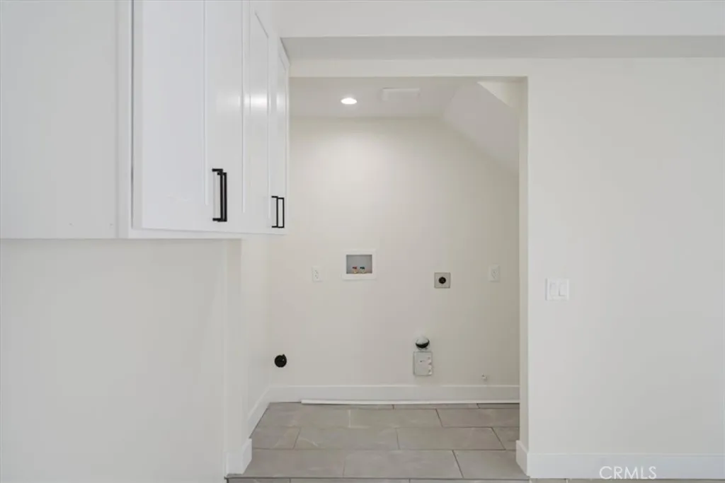 4854 Buchanan, Los Angeles, California 90042 home-pic-24