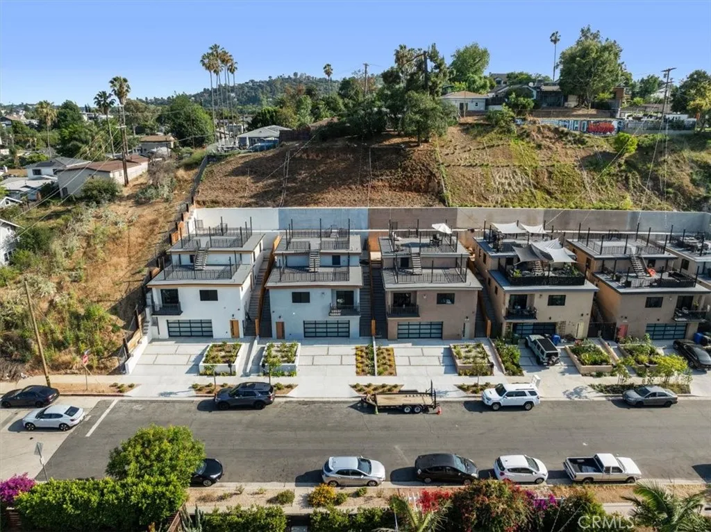 4854 Buchanan, Los Angeles, California 90042 home-pic-42