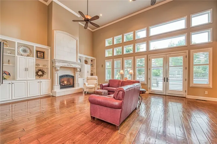 Living room looking toward back yard