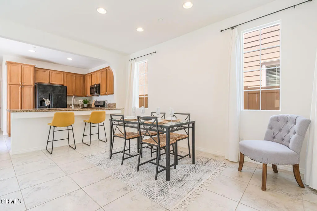 674 Nile River Drive, Oxnard, California 93036 home-pic-7