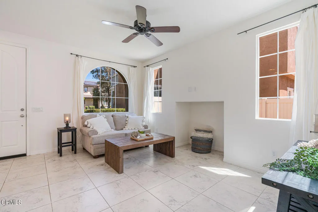 674 Nile River Drive, Oxnard, California 93036 home-pic-6