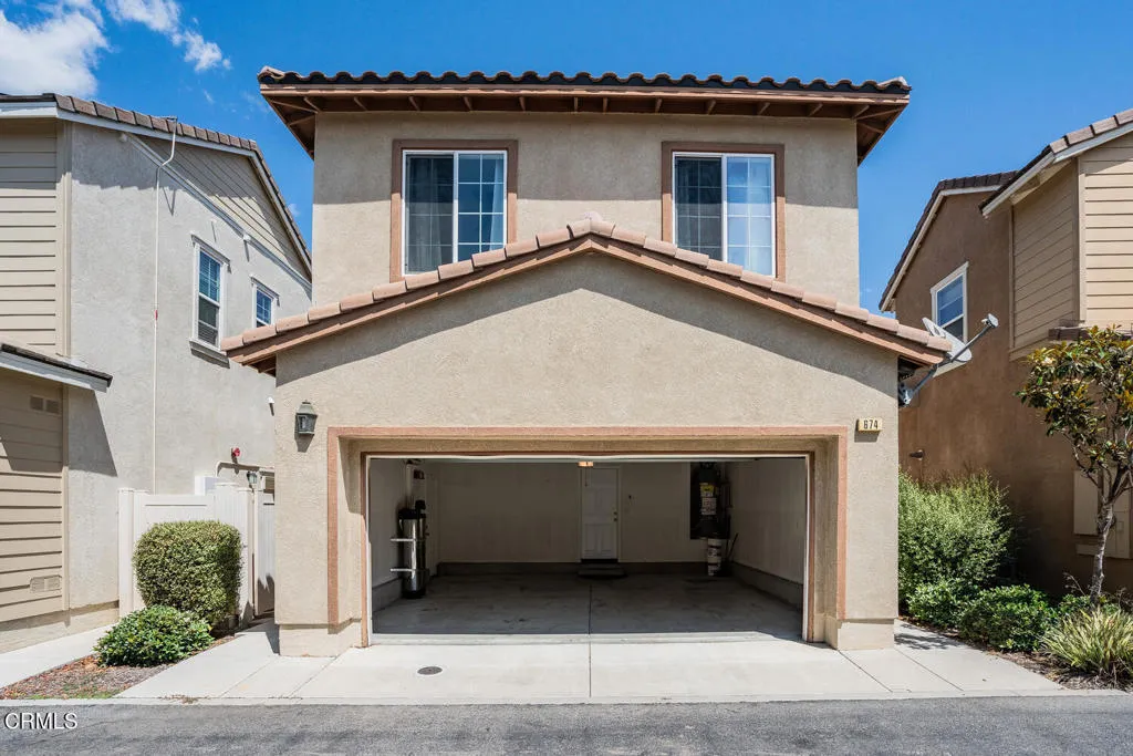674 Nile River Drive, Oxnard, California 93036 home-pic-2