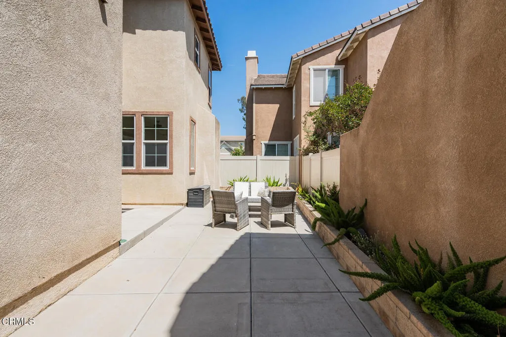 674 Nile River Drive, Oxnard, California 93036 home-pic-28