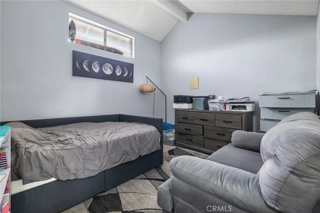 26750 Claudette Street 442, Canyon Country, California 91351 home-pic-25