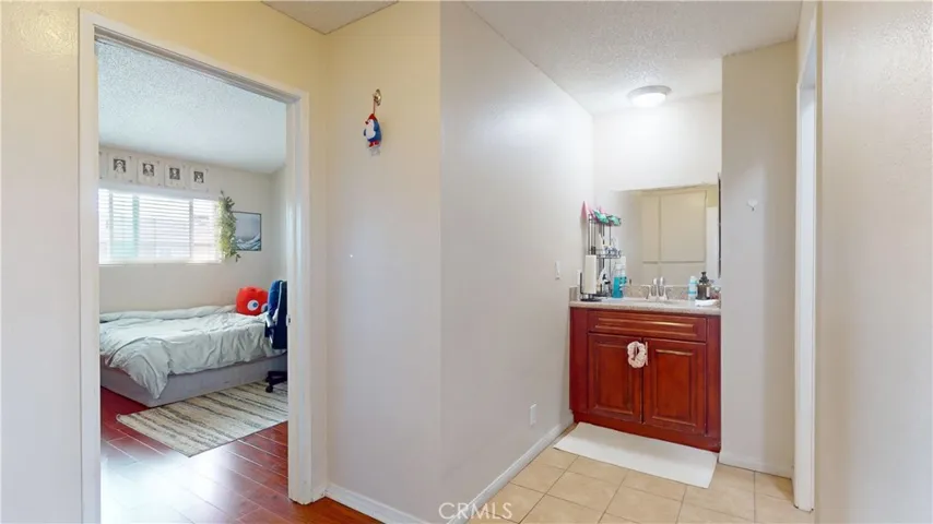 11214 Fineview 5, El Monte, California 91733