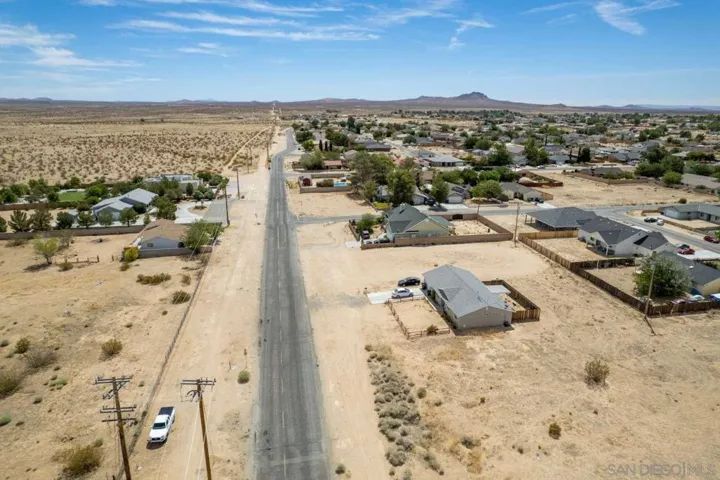 0 Mendiburu Rd, California City, California 93505