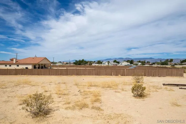 0 Mendiburu Rd, California City, California 93505