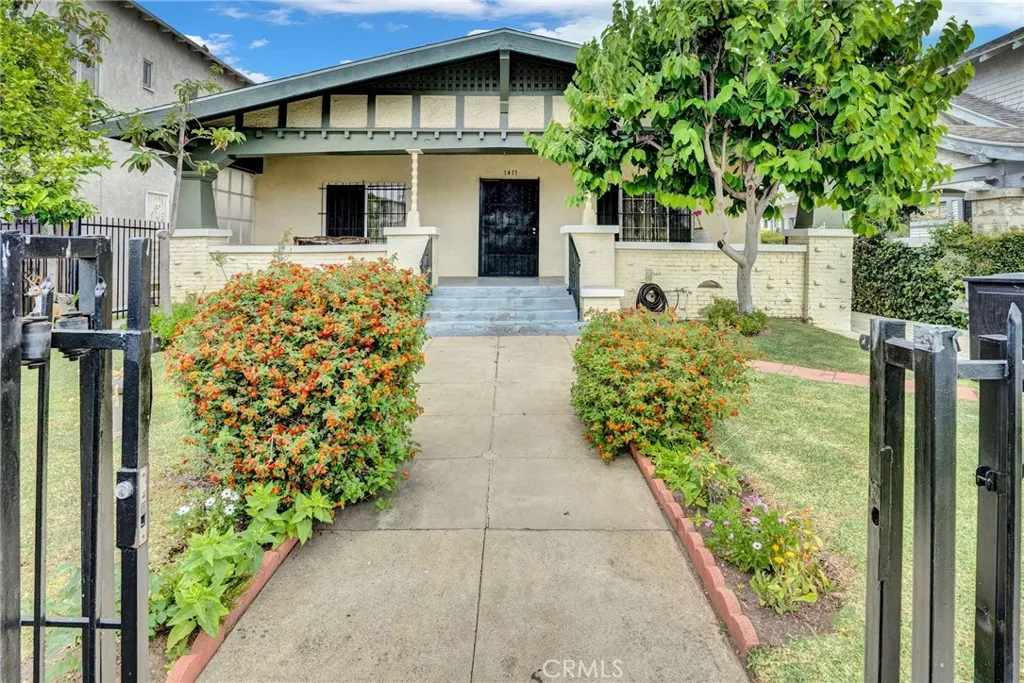 1417 S Norton Avenue, Los Angeles, California 90019 home-pic-0