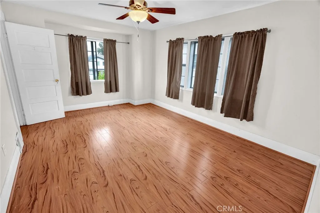 1417 S Norton Avenue, Los Angeles, California 90019 home-pic-24