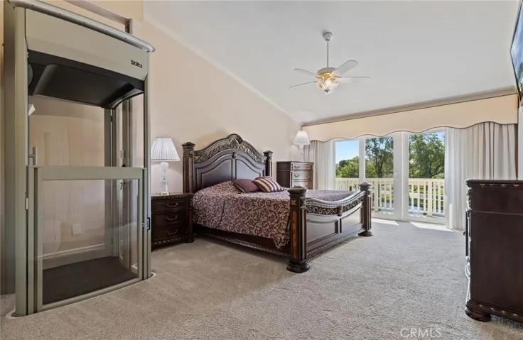 Stiltz Lift traverses from the master bedroom to the living room.