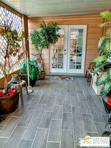 patio w tile