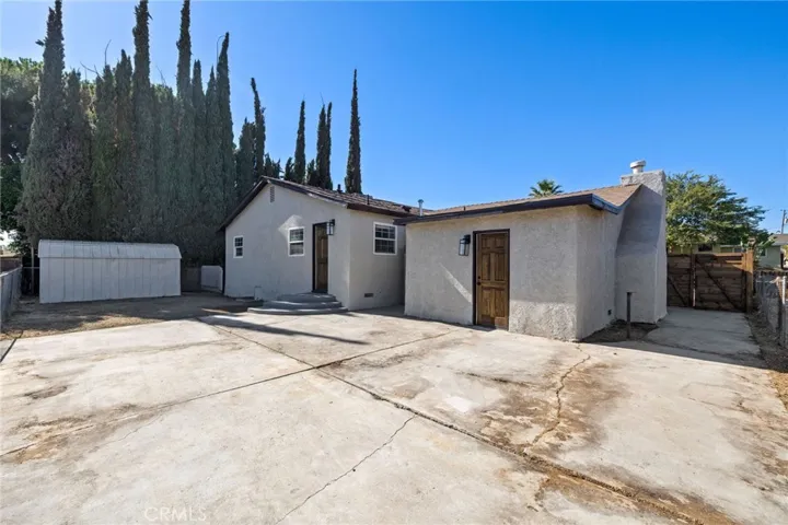 3123 Crestline Road, Bakersfield, California 93306