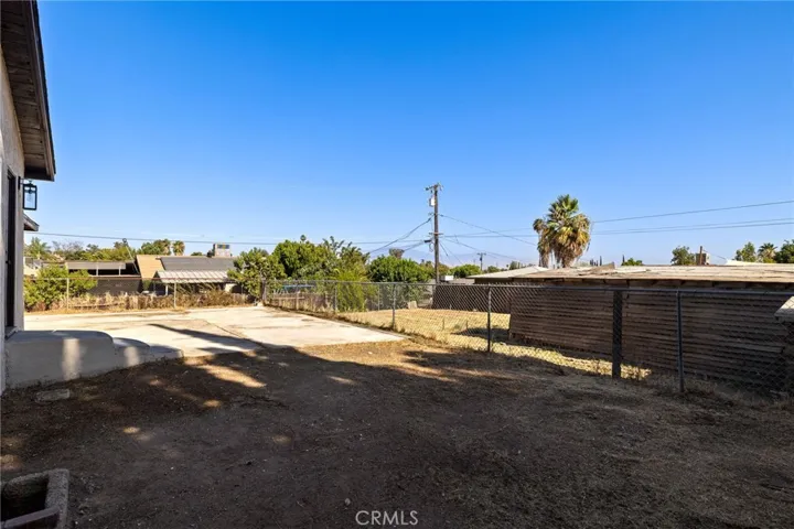 3123 Crestline Road, Bakersfield, California 93306