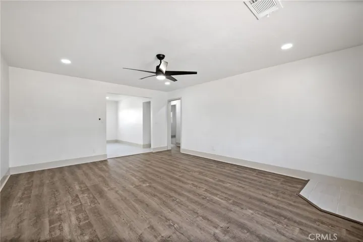 3123 Crestline Road, Bakersfield, California 93306