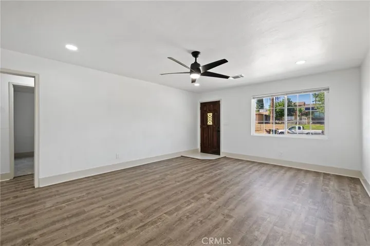 3123 Crestline Road, Bakersfield, California 93306