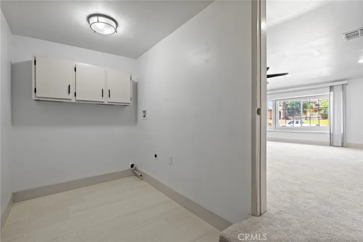 3123 Crestline Road, Bakersfield, California 93306
