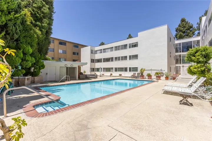 5700 Ravenspur Drive 307, Rancho Palos Verdes, California 90275