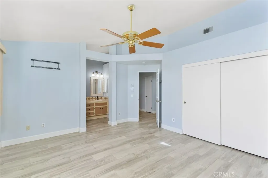 25382 Blackthorne Drive, Murrieta, California 92563 home-pic-23