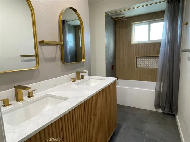 2312 Camino Recondito, Fullerton, California 92833