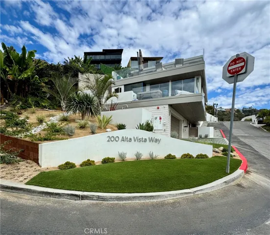200 Alta Vista Way B, Laguna Beach, California 92651
