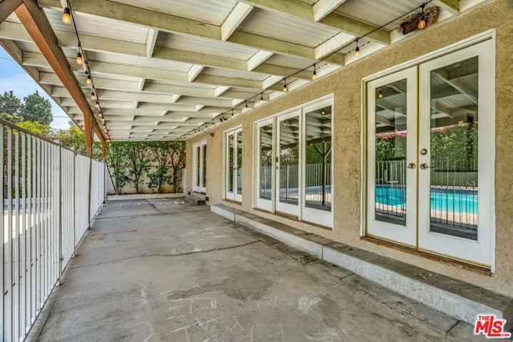 19341 Bryant Street, Northridge, California 91324