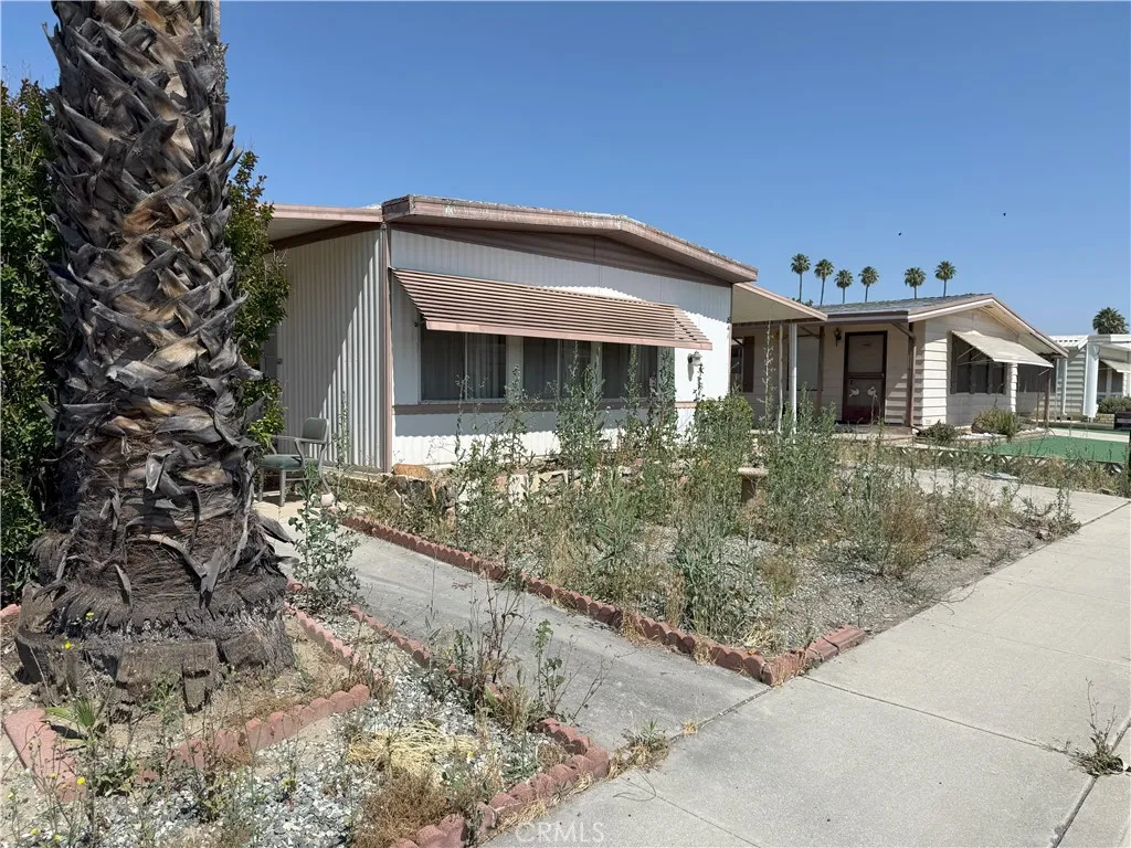 841 S Lyon Avenue, Hemet, California 92543, 2 Bedrooms Bedrooms, ,2 BathroomsBathrooms,Residential,For Sale,Lyon,IV25188025