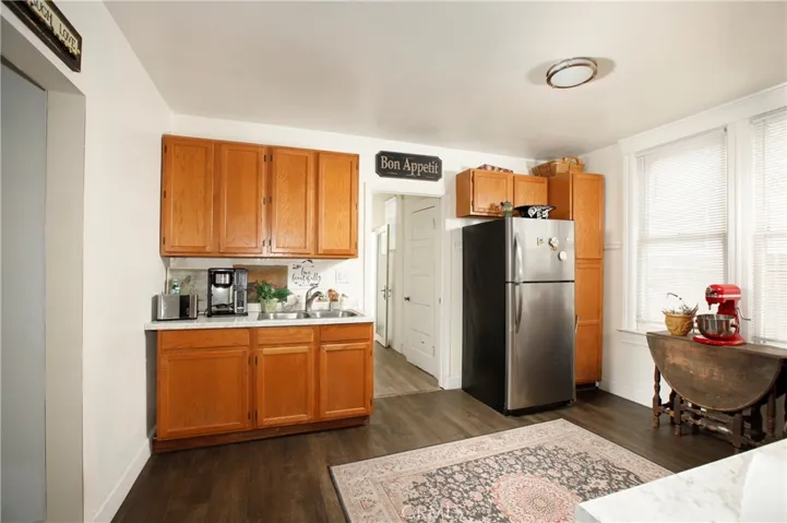 1046 N La Cadena Drive, Colton, California 92324