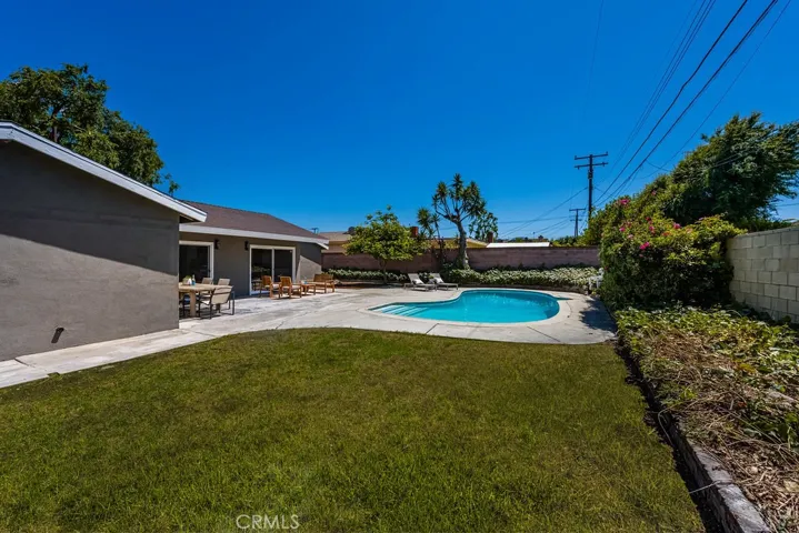 2049 Wickshire Avenue, Hacienda Heights, California 91745