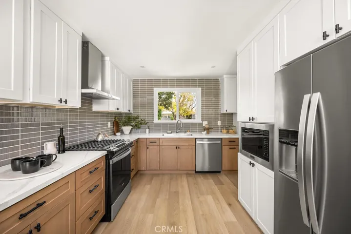 2049 Wickshire Avenue, Hacienda Heights, California 91745