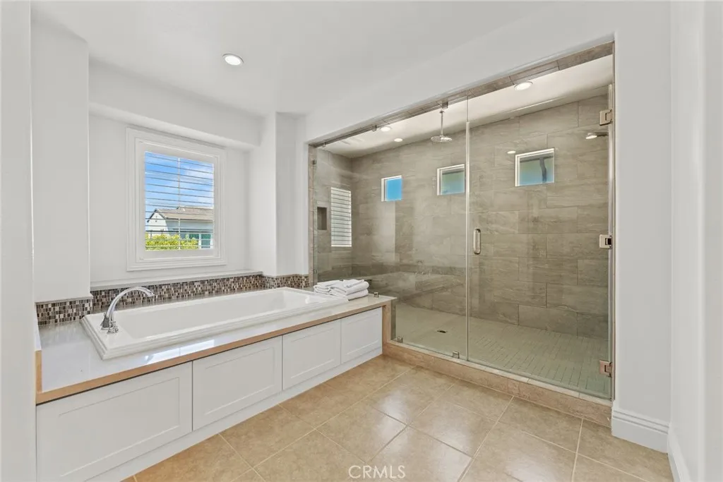 115 Mustard, Irvine, California 92618 home-pic-57