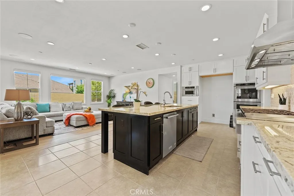 115 Mustard, Irvine, California 92618 home-pic-39