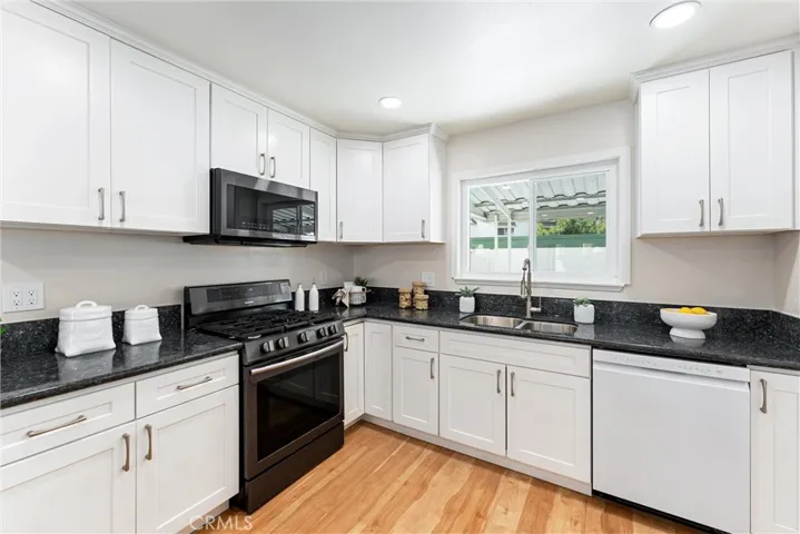 8236 Henderson, Buena Park, California 90621