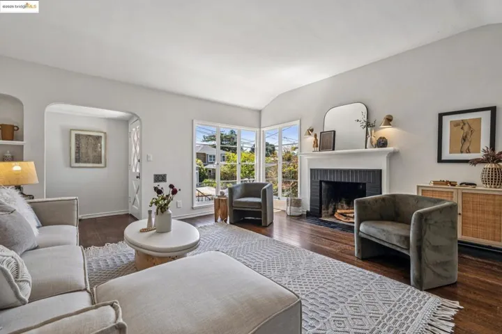 1635 Ocean View, Kensington, California 94707