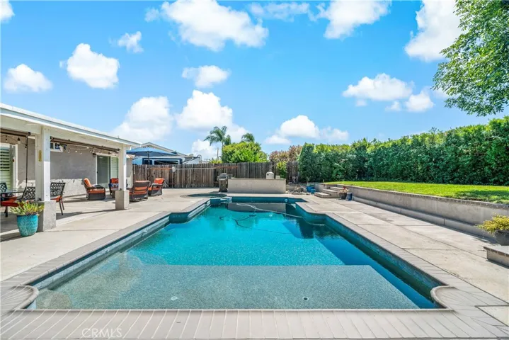 1547 Winston Court, Upland, California 91786