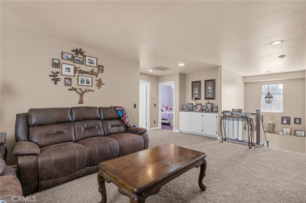 12776 Berrydale Street, Victorville, California 92392 home-pic-19