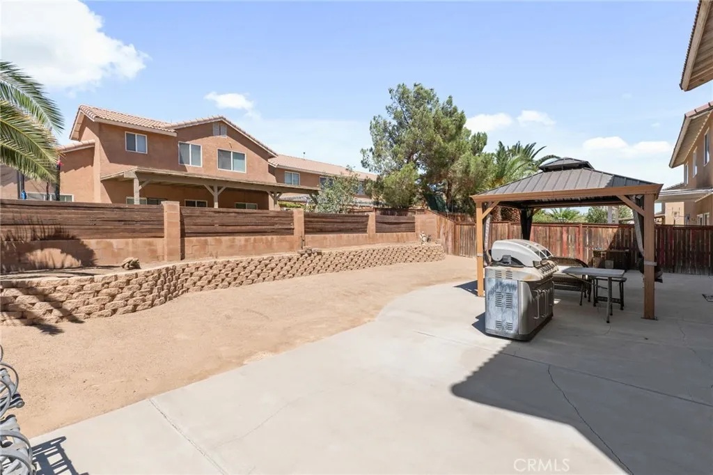 12776 Berrydale Street, Victorville, California 92392 home-pic-38