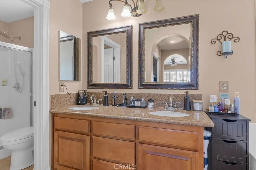12776 Berrydale Street, Victorville, California 92392 home-pic-24