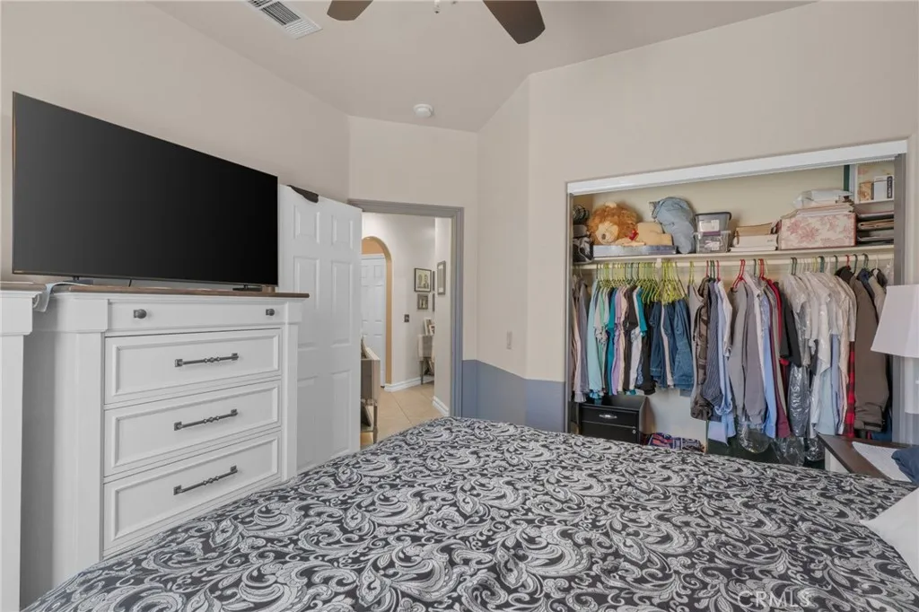 12776 Berrydale Street, Victorville, California 92392 home-pic-15