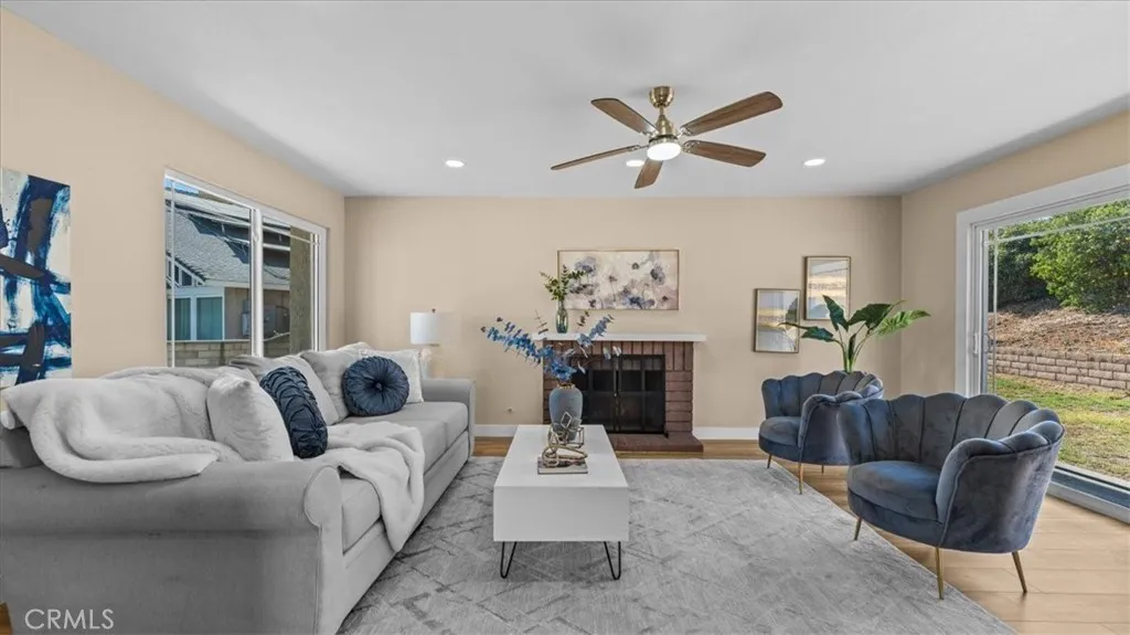 2408 S Taylor Place, Ontario, California 91761 home-pic-4