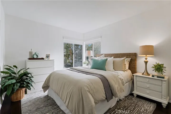 182 Westport 104, Newport Beach, California 92660